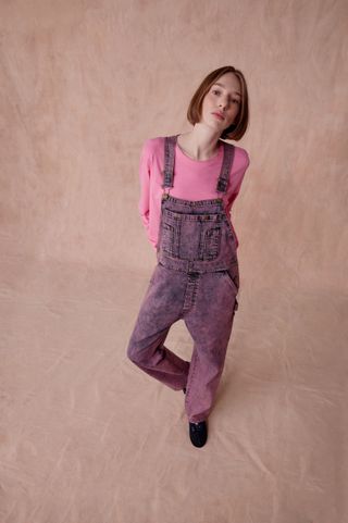 Paula Raia e Canatiba em look denim azul, slide 5.